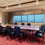Doubletree By Hilton Hotel Houston Hobby Airport 