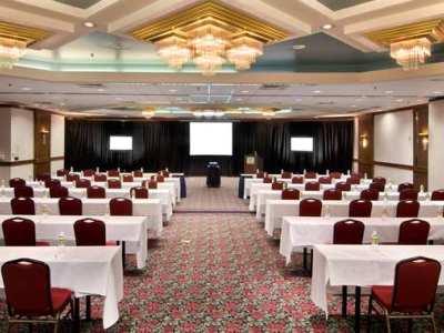 Hotel Doubletree By Hilton Hobby Airport